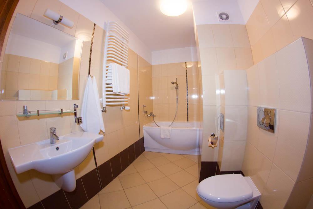 Hotel Stodolka Cminsk Bagian luar foto