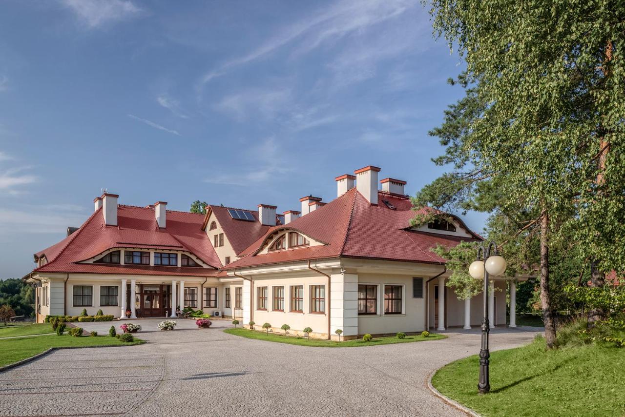 Hotel Stodolka Cminsk Bagian luar foto
